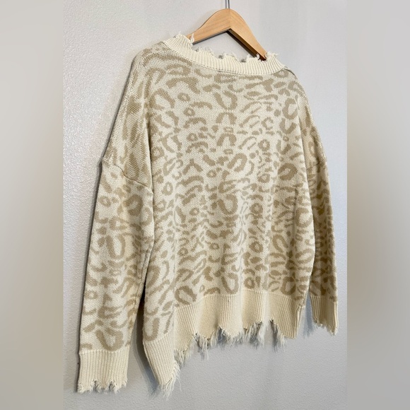 Sweater with fringe size 1X - Picture 5 of 7